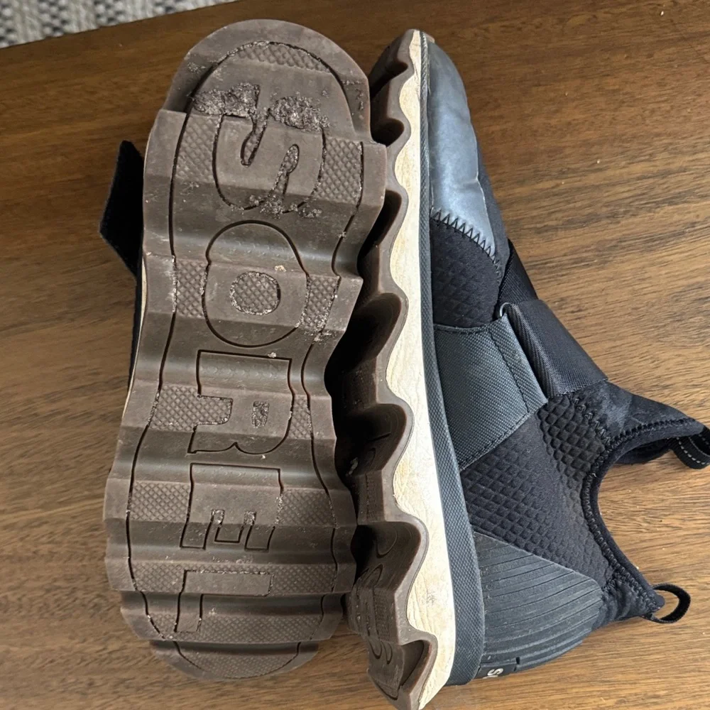 Sorel Kinetic Sneakers - Picture 3 of 5